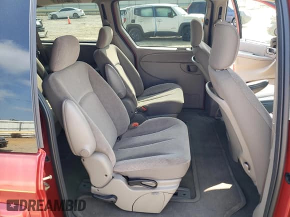 ✅ 2003 Dodge Caravan EX • VIN: 2D4GP74L03R262069 • Lot: 59040215. Listed on Copart with 112,926 mi. Free auction sales archive from the USA and detailed vehicle history report at DreamBid. Image 11.