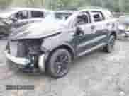 2022 Kia Sorento X-Line S z VIN 5XYRLDLC3NG085283, wystawiony jako IAAI lot #43289881 z przebiegiem 59 393 mil mil oraz . Historia ofert i sprzedaży dostępna na DreamBid. Obrazek 2.