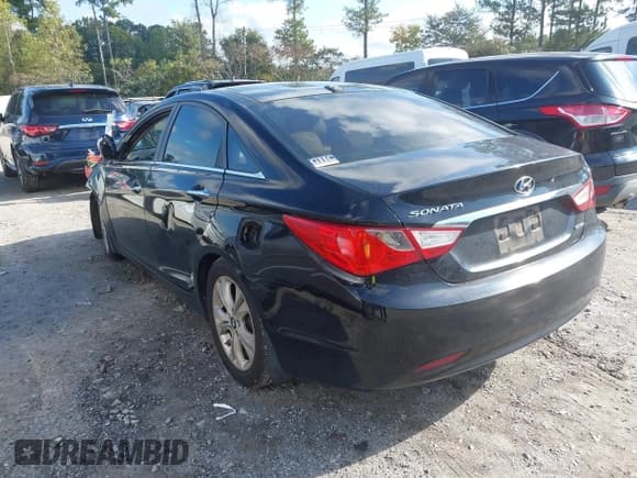 ✅ 2013 Hyundai Sonata SE • VIN: 5NPEC4AC0DH524576 • Lot: 43313417. Listed on IAAI with 144,459 mi. Free auction sales archive from the USA and detailed vehicle history report at DreamBid. Image 3.