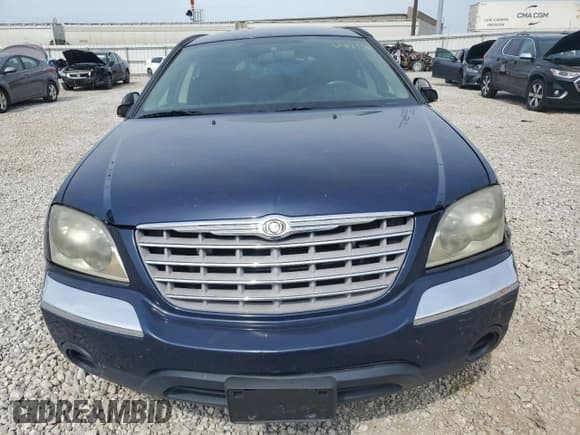 ✅ 2005 Chrysler Pacifica Touring • VIN: 2C4GM68435R674055 • Lot: 67456535. Wystawiony na Copart z przebiegiem 140 395 mil. Bezpłatny archiwum sprzedaży aukcyjnych z USA i szczegółowy raport historii pojazdu na DreamBid. Zdjęcie 5.
