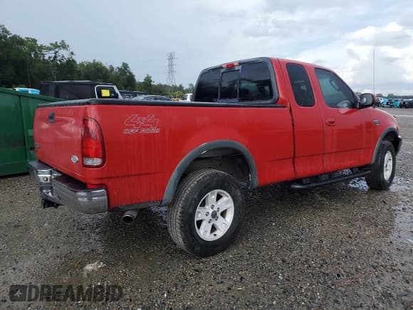 ✅ 2003 Ford F-150 XL • VIN: 2FTRX18L03CA38252 • Lot: 81770275. Listed on Copart with 276,056 mi. Free auction sales archive from the USA and detailed vehicle history report at DreamBid. Image 3.