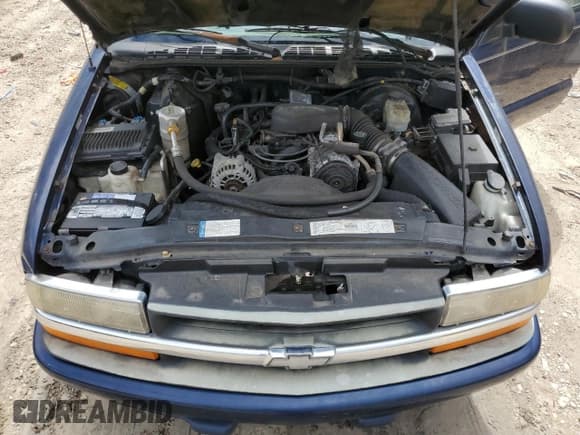 ✅ 2000 Chevrolet S-10 LS • VIN: 1GCCS19W5Y8113864 • Лот: 48722195. Опубликован ранее на Copart с пробегом 111 962 миль. Бесплатный доступ к архиву аукционных продаж из США и подробный отчёт об истории автомобиля на DreamBid. Изображение 11.