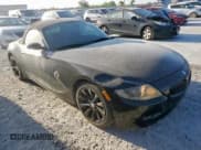 ✅ 2007 BMW Z4 3.0i • VIN: 4USBU33587LW71523 • Lot: 66721255. Wystawiony na Copart z przebiegiem 132 327 mil. Bezpłatny archiwum sprzedaży aukcyjnych z USA i szczegółowy raport historii pojazdu na DreamBid. Zdjęcie 4.