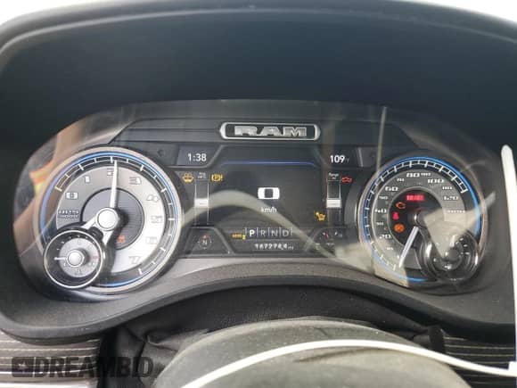 2021 Ram 1500 Limited z VIN 1C6SRFPT8MN563184, wystawiony jako Copart lot #63587385 z przebiegiem 167 274 mil mil oraz Nie do naprawy • Non repairable. Historia ofert i sprzedaży dostępna na DreamBid. Obrazek 9.