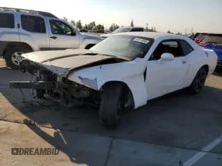 ✅ 2009 Dodge Challenger SE • VIN: 2B3LJ44V19H561499 • Lot: 68311045. Listed on Copart with 89,409 mi. Free auction sales archive from the USA and detailed vehicle history report at DreamBid. Image 1.