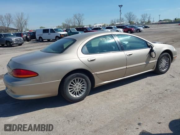 ✅ 2004 Chrysler Concorde LX • VIN: 2C3HD46R04H670089 • Лот: 42104959. Опубликован ранее на IAAI с пробегом 162 571 миль. Бесплатный доступ к архиву аукционных продаж из США и подробный отчёт об истории автомобиля на DreamBid. Изображение 4.