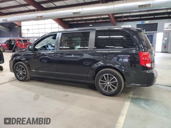 ✅ 2018 Dodge Grand Caravan GT • VIN: 2C4RDGEG4JR346201 • Лот: 90427805. Опубликован ранее на Copart с пробегом 169 308 миль. Бесплатный доступ к архиву аукционных продаж из США и подробный отчёт об истории автомобиля на DreamBid. Изображение 2.