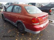 ✅ 2003 Toyota ECHO • VIN: JTDBT123030282111 • Lot: 43539995. Wystawiony na IAAI z przebiegiem 190 401 mil. Bezpłatny archiwum sprzedaży aukcyjnych z USA i szczegółowy raport historii pojazdu na DreamBid. Zdjęcie 3.