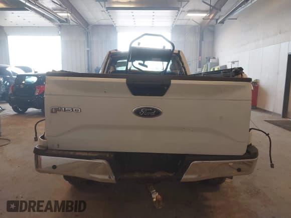 ✅ 2019 Ford F-150 XL • VIN: 1FTMF1E50KKC83484 • Лот: 42287034. Опубликован ранее на IAAI с пробегом 60 865 миль. Бесплатный доступ к архиву аукционных продаж из США и подробный отчёт об истории автомобиля на DreamBid. Изображение 16.