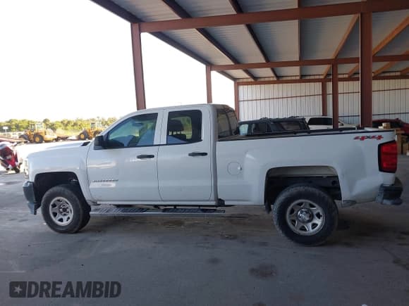 ✅ 2016 Chevrolet Silverado 1500 Work Truck • VIN: 1GCVKNECXGZ190024 • Lot: 43721542. Wystawiony na IAAI z przebiegiem 183 950 mil. Bezpłatny archiwum sprzedaży aukcyjnych z USA i szczegółowy raport historii pojazdu na DreamBid. Zdjęcie 14.