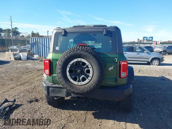 ✅ 2023 Ford Bronco Badlands • VIN: 1FMEE5DP5PLA93954 • Lot: 43720150. Listed on IAAI with 16,456 mi. Free auction sales archive from the USA and detailed vehicle history report at DreamBid. Image 15.