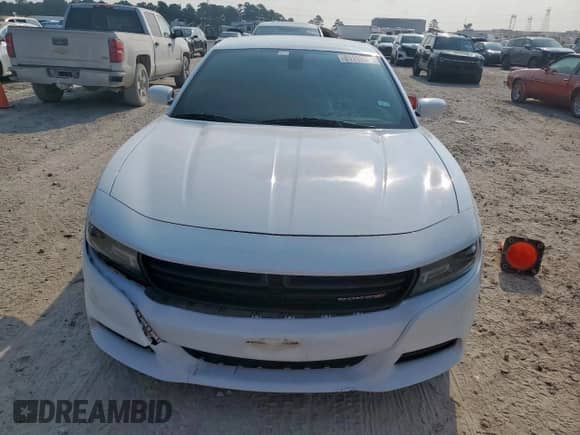 2019 Dodge Charger SXT with VIN 2C3CDXBGXKH752831, listed as a Copart auction lot 81156765 with 97,528 mi miles and Salvage title. Bid and sale history available at DreamBid. Image 5.