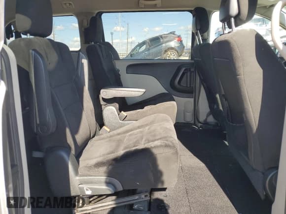 ✅ 2016 Dodge Grand Caravan SE • VIN: 2C4RDGBG8GR390778 • Lot: 82736155. Wystawiony na Copart z przebiegiem 147 468 mil. Bezpłatny archiwum sprzedaży aukcyjnych z USA i szczegółowy raport historii pojazdu na DreamBid. Zdjęcie 11.