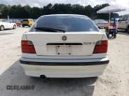 ✅ 1996 BMW 3 Series 318ti • VIN: WBACG8323TAU35580 • Lot: 71678544. Wystawiony na Copart z przebiegiem 118 988 mil. Bezpłatny archiwum sprzedaży aukcyjnych z USA i szczegółowy raport historii pojazdu na DreamBid. Zdjęcie 6.