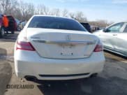✅ 2010 Acura RL Technology • VIN: JH4KB2F6XAC002735 • Lot: 41801164. Wystawiony na IAAI z przebiegiem 125 757 mil. Bezpłatny archiwum sprzedaży aukcyjnych z USA i szczegółowy raport historii pojazdu na DreamBid. Zdjęcie 17.