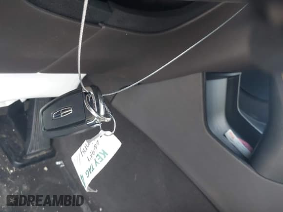 ✅ 2022 Lincoln Aviator Reserve • VIN: 5LM5J7WC9NGL03217 • Lot: 42953481. Listed on IAAI with 37,800 mi. Free auction sales archive from the USA and detailed vehicle history report at DreamBid. Image 11.