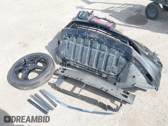 ✅ 2019 Cadillac CT6 Luxury AWD • VIN: 1G6KB5RS1KU132073 • Lot: 43164576. Listed on IAAI with 165,121 mi. Free auction sales archive from the USA and detailed vehicle history report at DreamBid. Image 11.