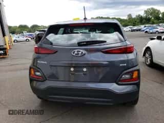 2021 Hyundai Kona SE z VIN KM8K1CAA7MU709114, wystawiony jako Copart lot #63398763 z przebiegiem 31 083 mil mil oraz . Historia ofert i sprzedaży dostępna na DreamBid. Obrazek 6.