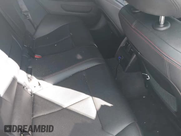 ✅ 2019 BMW 4 Series 430i • VIN: WBA4J1C5XKBM13205 • Lot: 43520519. Listed on IAAI with 108,356 mi. Free auction sales archive from the USA and detailed vehicle history report at DreamBid. Image 8.