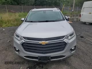 ✅ 2018 Chevrolet Traverse Premier • VIN: 1GNERKKW7JJ114802 • Lot: 69092174. Wystawiony na Copart z przebiegiem 97 276 mil. Bezpłatny archiwum sprzedaży aukcyjnych z USA i szczegółowy raport historii pojazdu na DreamBid. Zdjęcie 5.