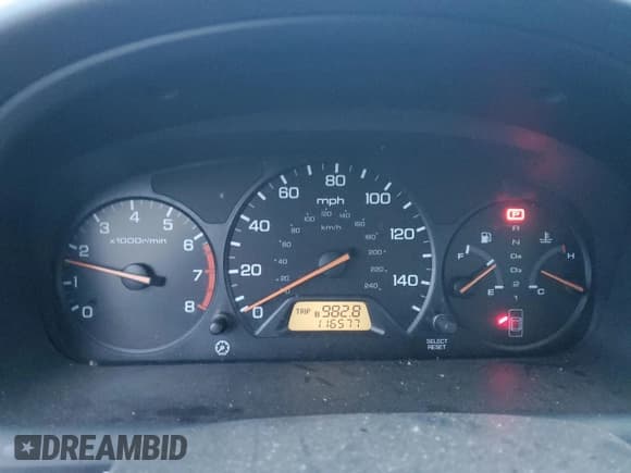 ✅ 2002 Honda Accord SE • VIN: 1HGCG66872A094773 • Lot: 93278215. Wystawiony na Copart z przebiegiem 116 577 mil. Bezpłatny archiwum sprzedaży aukcyjnych z USA i szczegółowy raport historii pojazdu na DreamBid. Zdjęcie 9.