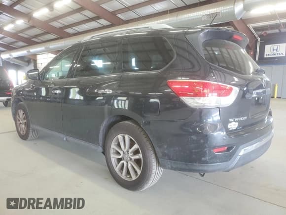 ✅ 2015 Nissan Pathfinder SV • VIN: 5N1AR2MM2FC639017 • Lot: 55465425. Listed on Copart with 127,774 mi. Free auction sales archive from the USA and detailed vehicle history report at DreamBid. Image 2.
