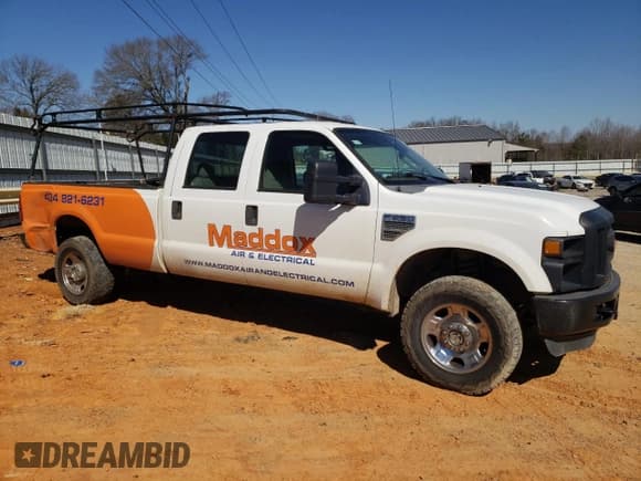 ✅ 2008 Ford F-250 XL • VIN: 1FTSW21568EE59383 • Lot: 47344275. Wystawiony na Copart z przebiegiem 141 515 mil. Bezpłatny archiwum sprzedaży aukcyjnych z USA i szczegółowy raport historii pojazdu na DreamBid. Zdjęcie 4.