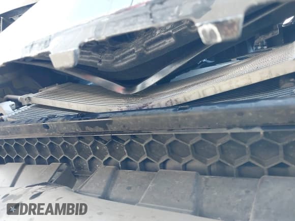 ✅ 2023 Volkswagen Tiguan SE R-Line Black • VIN: 3VVCB7AX4PM063588 • Lot: 43557859. Wystawiony na IAAI z przebiegiem 42 173 mil. Bezpłatny archiwum sprzedaży aukcyjnych z USA i szczegółowy raport historii pojazdu na DreamBid. Zdjęcie 19.