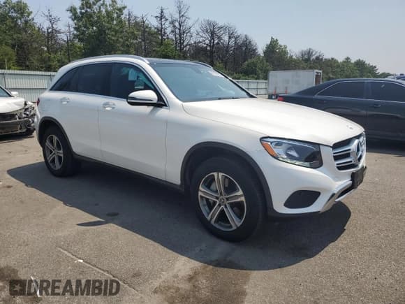 ✅ 2018 Mercedes-Benz GLC 300 • VIN: WDC0G4KB6JV041894 • Лот: 67183585. Опубликован ранее на Copart с пробегом 66 352 миль. Бесплатный доступ к архиву аукционных продаж из США и подробный отчёт об истории автомобиля на DreamBid. Изображение 4.