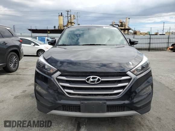 2017 Hyundai Tucson Sport с VIN KM8J3CA28HU571250, выставлен на аукционе Copart как лот 81100705 с пробегом 43 583 миль миль и Списание • Salvage title. История ставок и продаж доступна на DreamBid. Изображение 5.