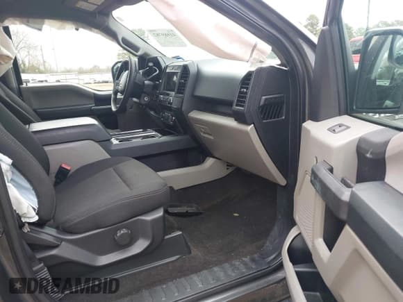 ✅ 2020 Ford F-150 XL • VIN: 1FTEW1C47LKD55183 • Lot: 41689782. Listed on IAAI with 67,715 mi. Free auction sales archive from the USA and detailed vehicle history report at DreamBid. Image 5.