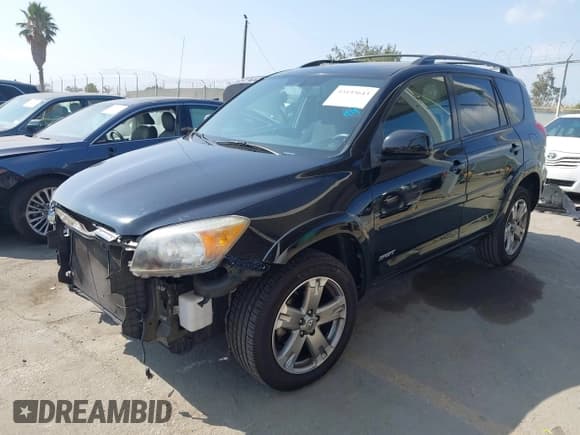 ✅ 2008 Toyota RAV4 Sport • VIN: JTMZK32V286014602 • Lot: 43195643. Listed on IAAI with 115,724 mi. Free auction sales archive from the USA and detailed vehicle history report at DreamBid. Image 2.