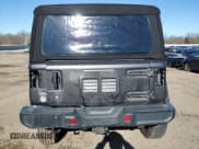 ✅ 2020 Jeep Wrangler Unlimited Sahara Altitude • VIN: 1C4HJXEG1LW179665 • Lot: 43166805. Wystawiony na Copart z przebiegiem 38 728 mil. Bezpłatny archiwum sprzedaży aukcyjnych z USA i szczegółowy raport historii pojazdu na DreamBid. Zdjęcie 6.