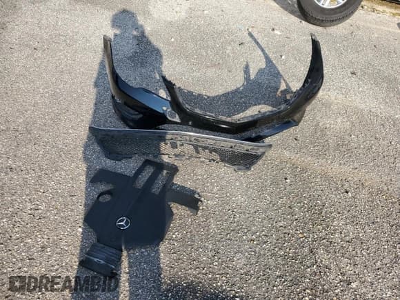 ✅ 2015 Mercedes-Benz E 400 • VIN: WDDKK6FF2FF302435 • Lot: 86240275. Listed on Copart with 148,449 mi. Free auction sales archive from the USA and detailed vehicle history report at DreamBid. Image 12.