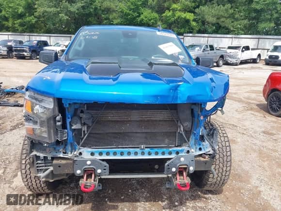 2022 Chevrolet Silverado 1500 Custom Trail Boss with VIN 3GCPDCED8NG662329, listed as a IAAI auction lot 42463966 with 72,370 mi miles and . Bid and sale history available at DreamBid. Image 13.