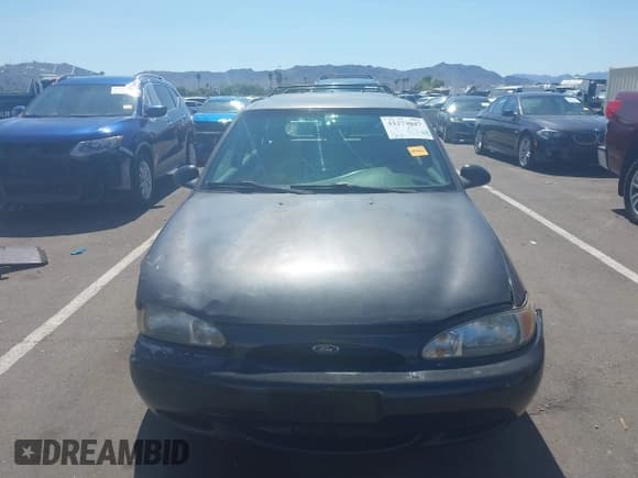 ✅ 1998 Ford Escort SE • VIN: 3FAFP15P0WR238401 • Lot: 43273047. Wystawiony na IAAI z przebiegiem 115 829 mil. Bezpłatny archiwum sprzedaży aukcyjnych z USA i szczegółowy raport historii pojazdu na DreamBid. Zdjęcie 12.