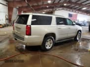 ✅ 2015 Chevrolet Suburban LT • VIN: 1GNSKJKC1FR289952 • Лот: 86842865. Опубликован ранее на Copart с пробегом 224 346 миль. Бесплатный доступ к архиву аукционных продаж из США и подробный отчёт об истории автомобиля на DreamBid. Изображение 3.