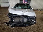 ✅ 2020 Hyundai Santa Fe Limited • VIN: 5NMS5CAA6LH266503 • Lot: 75943193. Wystawiony na Copart z przebiegiem 44 904 mil. Bezpłatny archiwum sprzedaży aukcyjnych z USA i szczegółowy raport historii pojazdu na DreamBid. Zdjęcie 5.