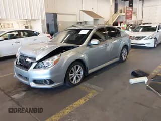✅ 2013 Subaru Legacy Limited • VIN: 4S3BMDK64D2016072 • Лот: 43437448. Опубликован ранее на IAAI с пробегом 205 497 миль. Бесплатный доступ к архиву аукционных продаж из США и подробный отчёт об истории автомобиля на DreamBid. Изображение 2.