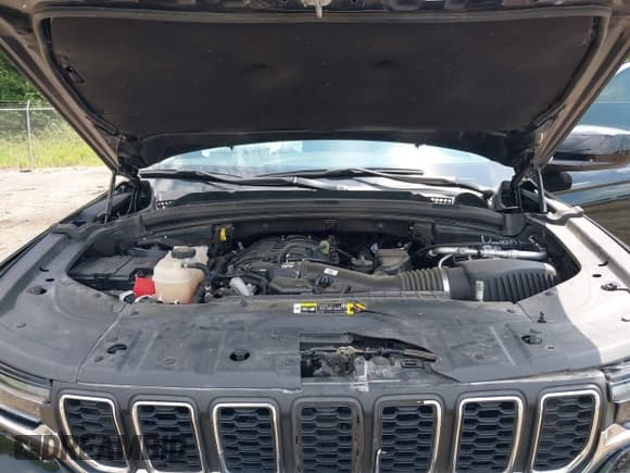 ✅ 2023 Jeep Grand Cherokee Altitude • VIN: 1C4RJKAG0P8824426 • Lot: 42822929. Listed on IAAI with 56,462 mi. Free auction sales archive from the USA and detailed vehicle history report at DreamBid. Image 10.