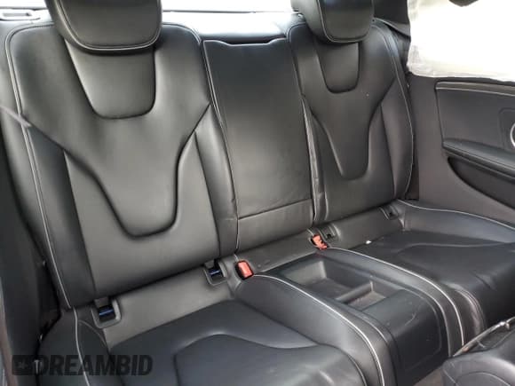 ✅ 2013 Audi RS 5 • VIN: WUAC6AFR8DA903135 • Lot: 58572055. Listed on Copart with 169,271 mi. Free auction sales archive from the USA and detailed vehicle history report at DreamBid. Image 10.