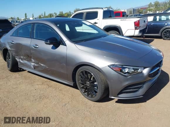 2023 Mercedes-Benz CLA 250 z VIN W1K5J4GB5PN416145, wystawiony jako IAAI lot #42619892 z przebiegiem 16 684 mil mil oraz . Historia ofert i sprzedaży dostępna na DreamBid. Obrazek 1.