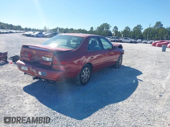 ✅ 1998 Toyota Camry LE • VIN: 4T1BF28K2WU928222 • Lot: 43673449. Listed on IAAI with Not provided. Free auction sales archive from the USA and detailed vehicle history report at DreamBid. Image 4.