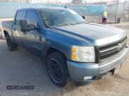 ✅ 2007 Chevrolet Silverado 1500 1LT • VIN: 2GCEK13M471621731 • Lot: 43596019. Listed on IAAI with 217,416 mi. Free auction sales archive from the USA and detailed vehicle history report at DreamBid. Image 1.