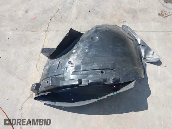 ✅ 2025 Volvo XC90 Ultra • VIN: YV4H60PF4S1325076 • Lot: 43351680. Listed on IAAI with 7,574 mi. Free auction sales archive from the USA and detailed vehicle history report at DreamBid. Image 12.