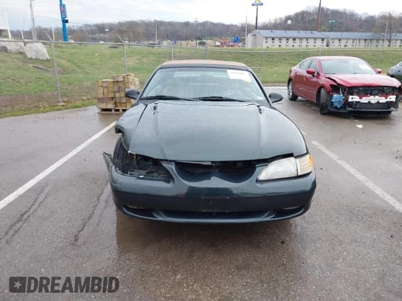 ✅ 1998 Ford Mustang GT • VIN: 1FAFP45X9WF105831 • Lot: 41891002. Wystawiony na IAAI z przebiegiem 80 381 mil. Bezpłatny archiwum sprzedaży aukcyjnych z USA i szczegółowy raport historii pojazdu na DreamBid. Zdjęcie 12.