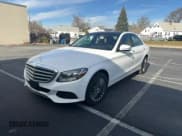 ✅ 2016 Mercedes-Benz C 300 • VIN: 55SWF4KB0GU099671 • Lot: 94094335. Wystawiony na Copart z przebiegiem 118 870 mil. Bezpłatny archiwum sprzedaży aukcyjnych z USA i szczegółowy raport historii pojazdu na DreamBid. Zdjęcie 2.