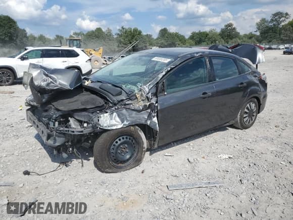 ✅ 2016 Ford Focus S • VIN: 1FADP3E20GL279425 • Lot: 69585205. Listed on Copart with 108,952 mi. Free auction sales archive from the USA and detailed vehicle history report at DreamBid. Image 1.