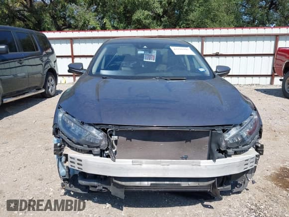 ✅ 2016 Honda Civic Touring • VIN: 19XFC1F90GE031070 • Lot: 43318105. Listed on IAAI with 55,853 mi. Free auction sales archive from the USA and detailed vehicle history report at DreamBid. Image 13.