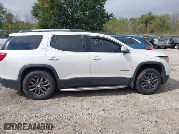 ✅ 2018 GMC Acadia SLT • VIN: 1GKKNMLA2JZ240030 • Lot: 43265514. Listed on IAAI with 164,167 mi. Free auction sales archive from the USA and detailed vehicle history report at DreamBid. Image 13.